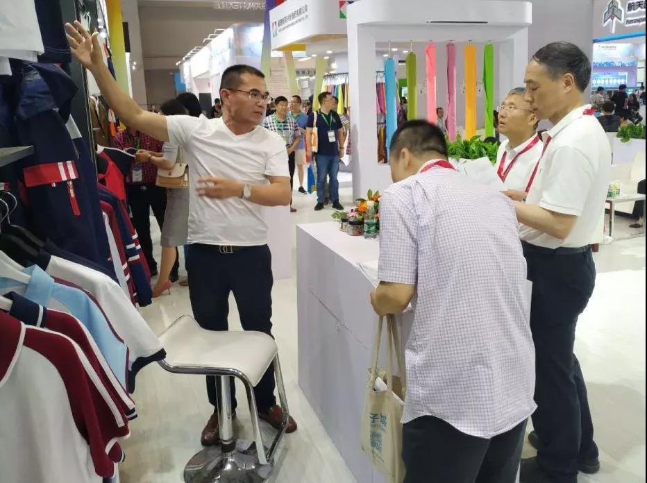 我司赴重慶參加第76界中國(guó)教育裝備展示會(huì)滿載而歸(圖4)